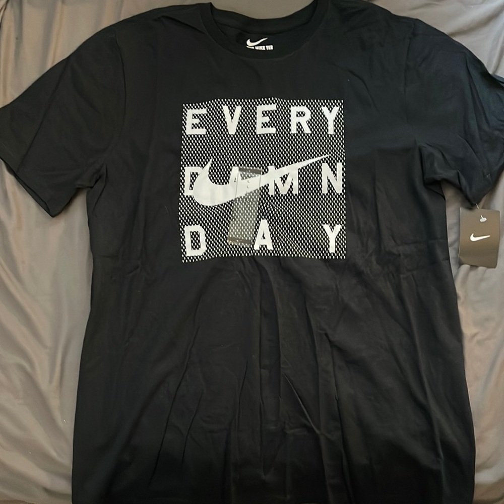 Nike tee shirt